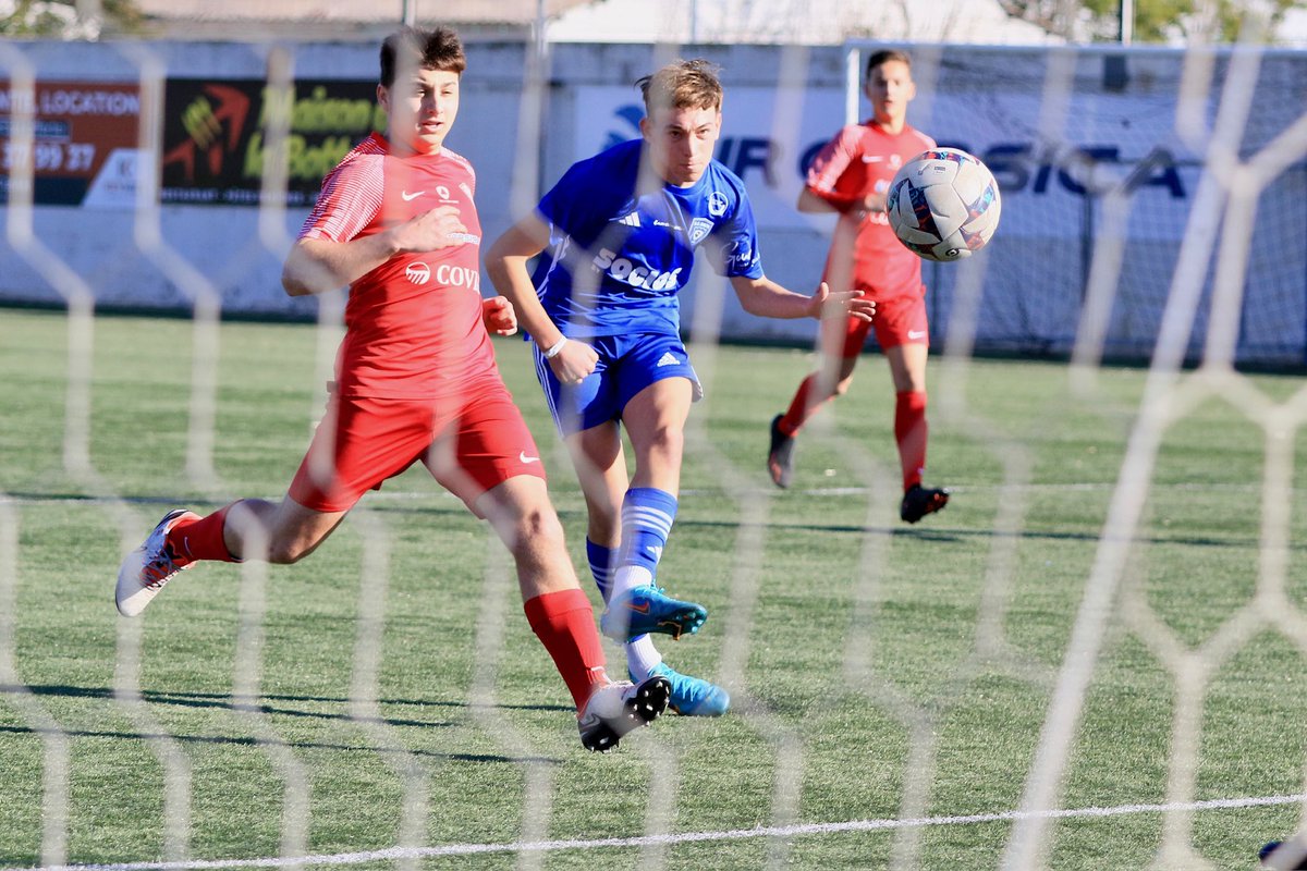SCBFurmazione's tweet photo. #U16 #SCBGCL 🏆 #vittoria
Belle victoire de nos u16 en 8ème de finale de Coupe de Corse 3️⃣ - 0️⃣
I ritratti © Alex Negroni https://t.co/9t9xkPVDTV