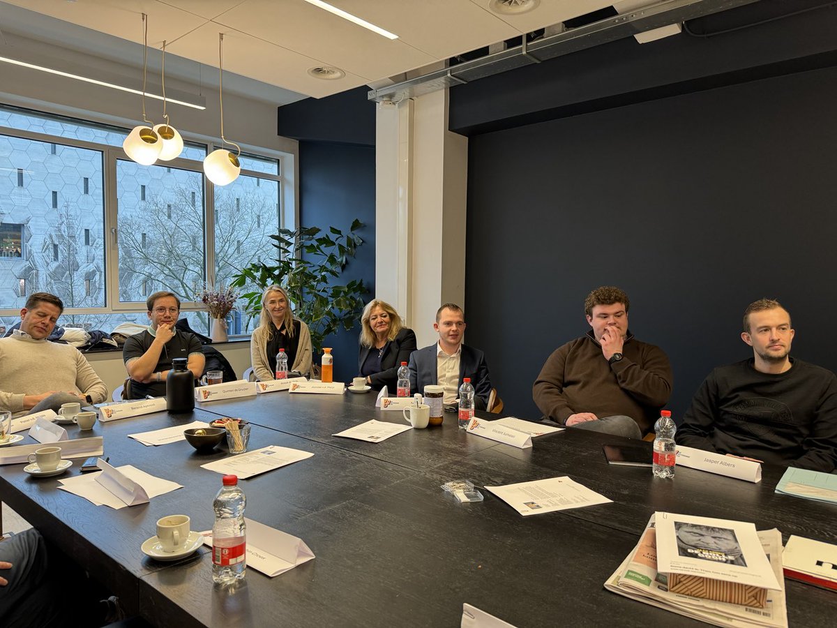Cees Eenhoorn tweet media
