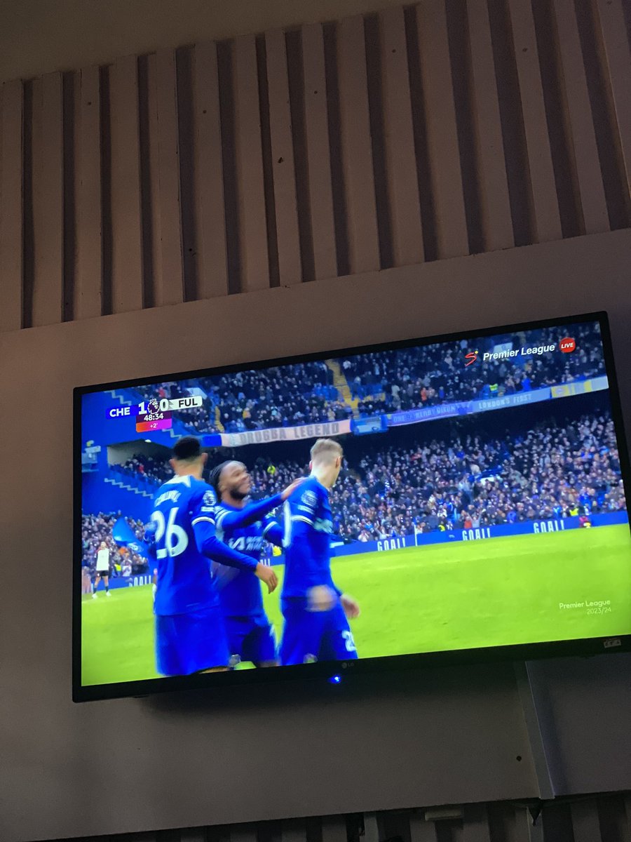 OG_zane00's tweet photo. Palmer from the spot come on chelsea 💙💙 London is blue 

palmer  fulham enzo  chelsea CheFuh    #AFCON2023 #CaptainMilIer #BB24 #BBBB24 #Spark20withAFCON #chelsea #palmer #enzo https://t.co/8Vu8YdEDGw