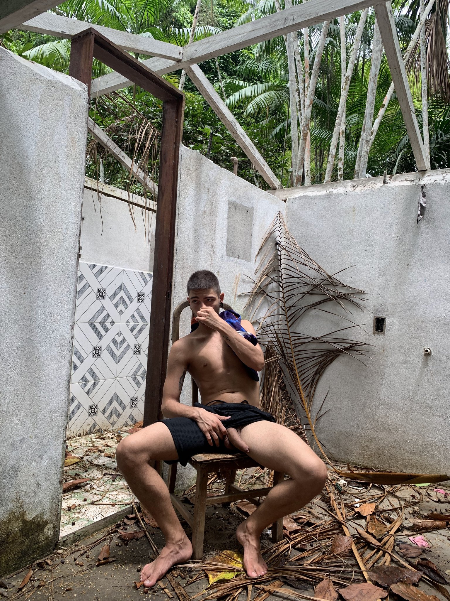 1 pic. 🏕 https://t.co/qW3qv7UBzw