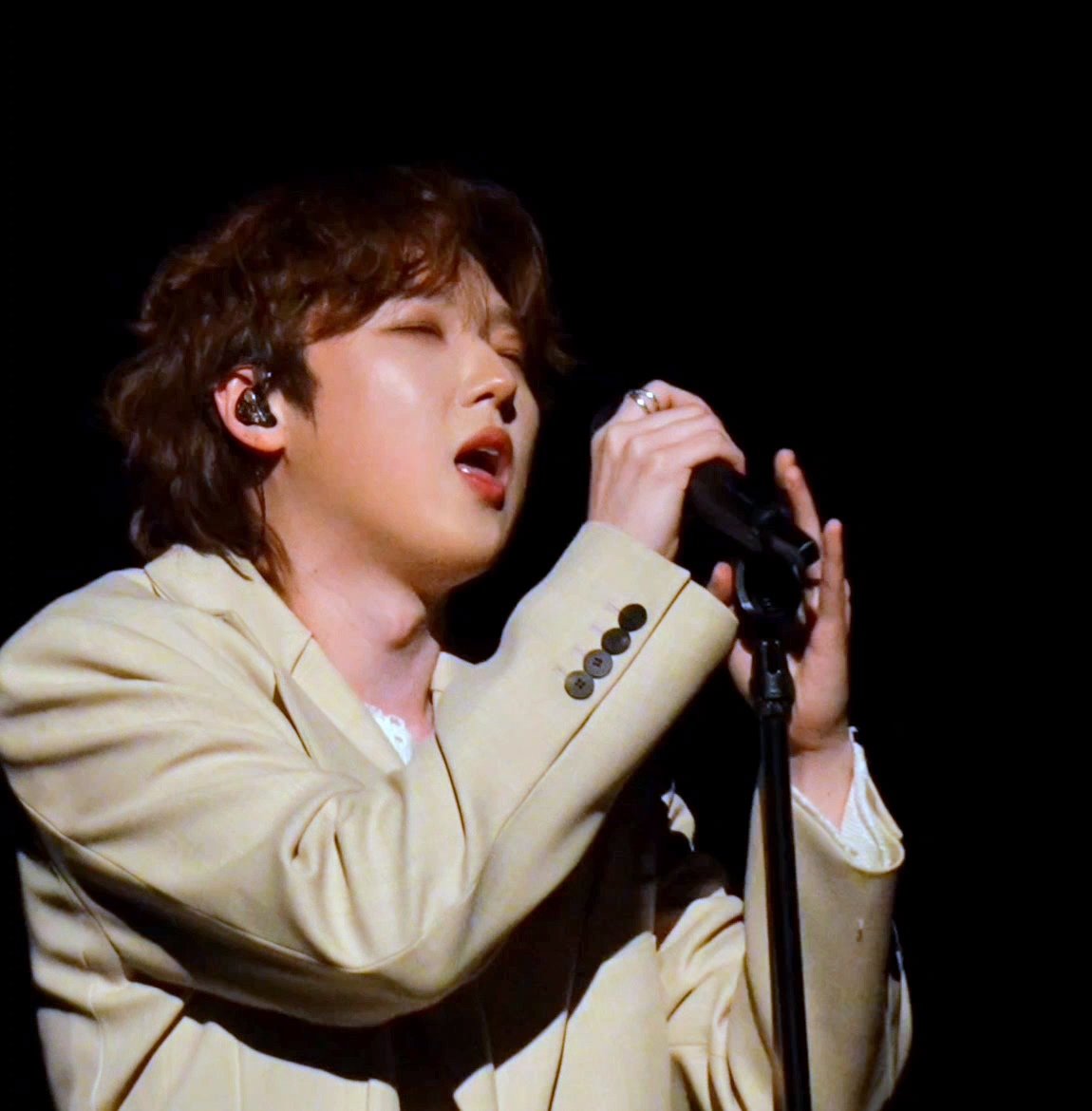 bpcrfs's tweet image. 하... 강떤남성 진짜 내 심장에 너무 위험하다....