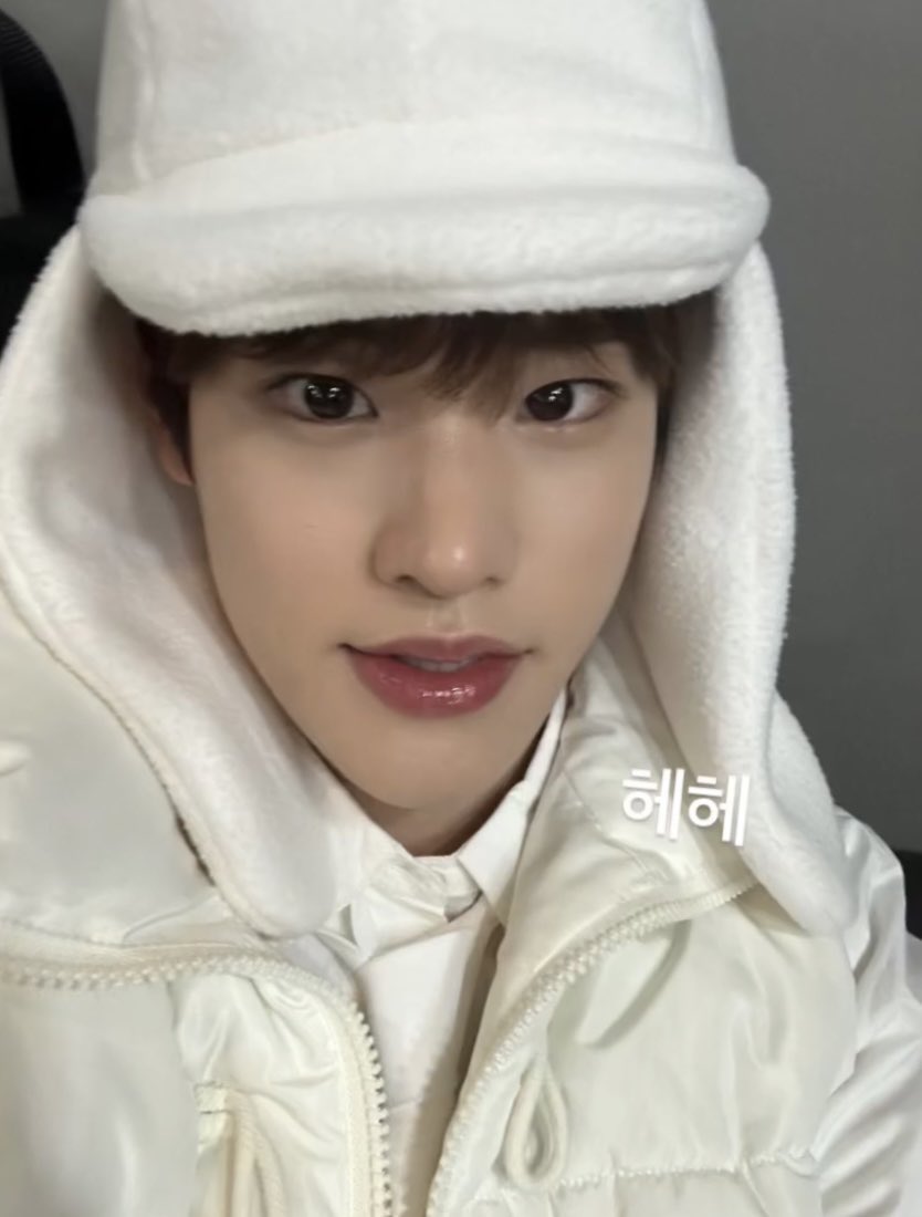 mxluvsc's tweet photo. 아
귀여워... https://t.co/lPW9WMW1Op