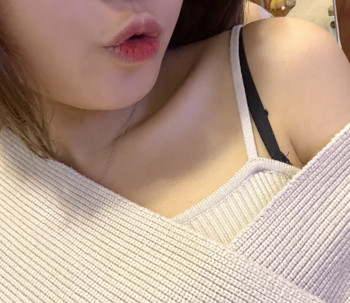 Cherrylee268's tweet photo. 錫錫💋 https://t.co/heMgNVjj8L