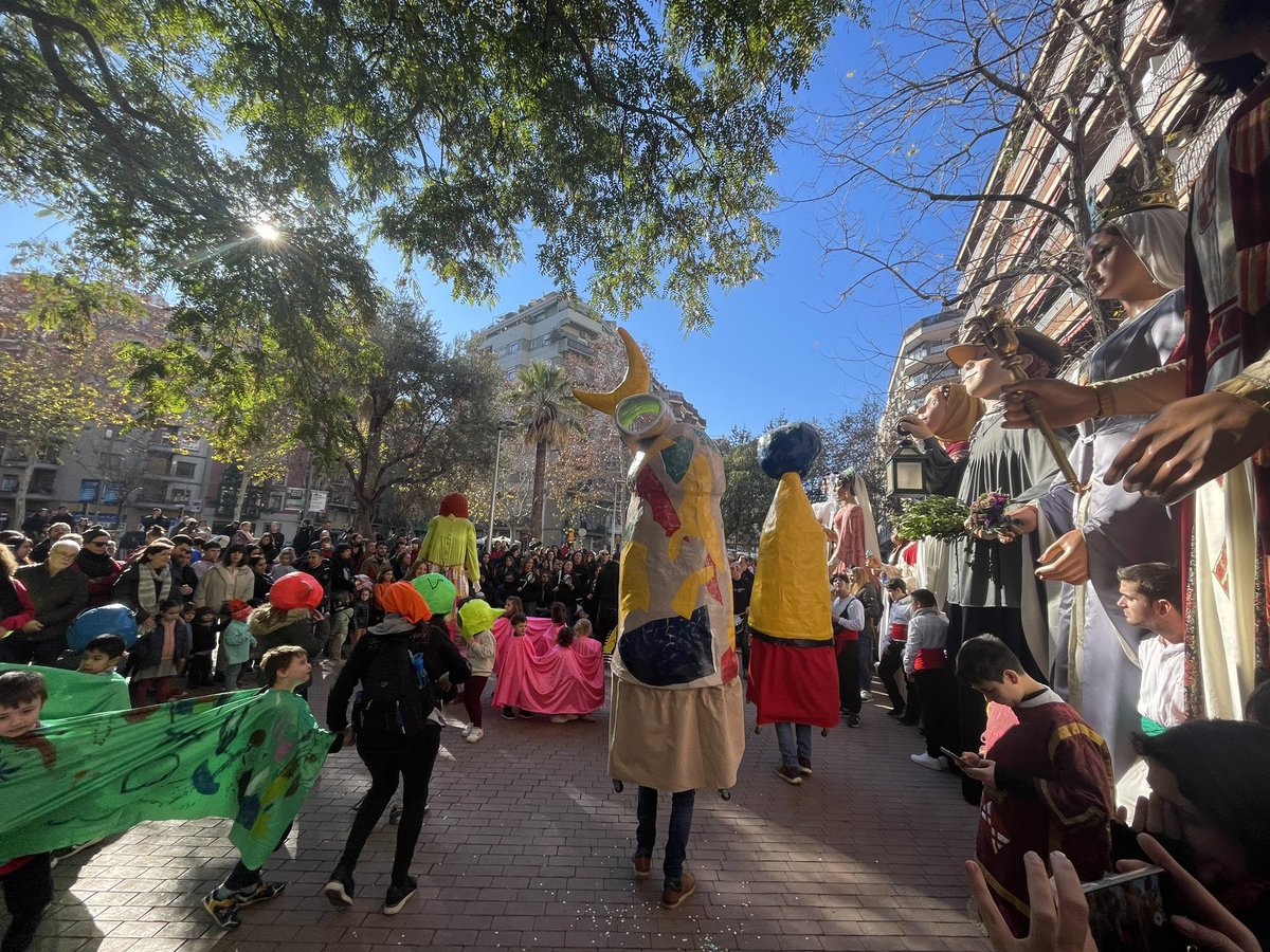 AFAJoanMiro tweet media