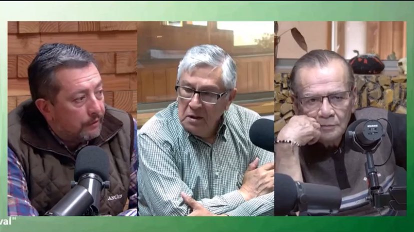 sandovalplaza's tweet photo. Hoy en nuestro programa Construyendo Puentes 📻🎙️, analizamos estado actual de la agricultura a nivel regional, junto al presidente de #Ogana, Pablo Mata. Lo puedes escuchar acá m 👉🏽 https://t.co/43GzBesvLo https://t.co/5trPyArsF3