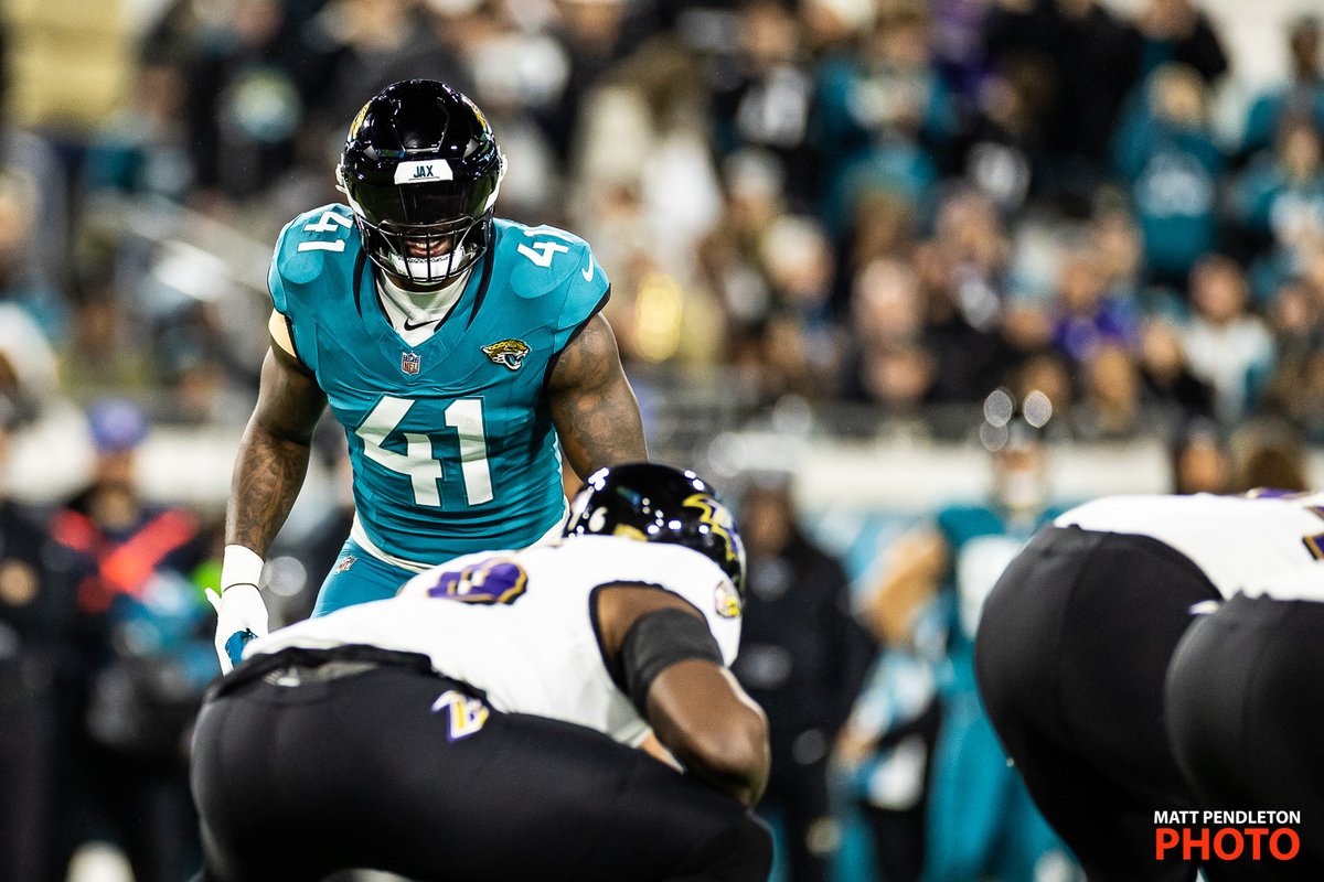bymattpendleton's tweet photo. #FourFrames from the Jaguars vs Ravens on Dec 17th 2023.
📸 for @Jaguars
#sports #photography #football https://t.co/dgZJ6avAdo