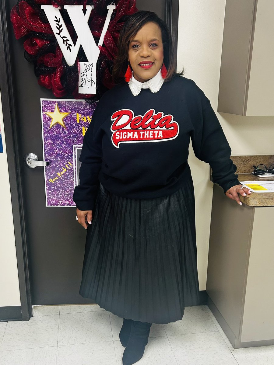WardLadon's tweet photo. Happy Founders Day to my brilliant, versatile, intelligent, innovative and beautiful Sorors of Delta Sigma Theta Sorority, Incorporated! Today is our day! 111 years strong, and still the most active and relevant sorority on the planet! #DeltaGirl #DST1913 #MYDST #TwentyTwo https://t.co/WFi6sE8hbw