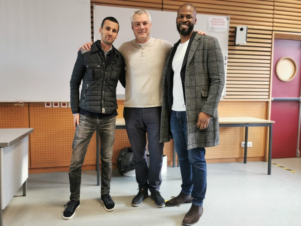 prepaECTpicasso's tweet photo. Gabriel Olugbenga et Yohan Jacquin, deux anciens de Picasso à New-York https://t.co/SvobJ6qKua