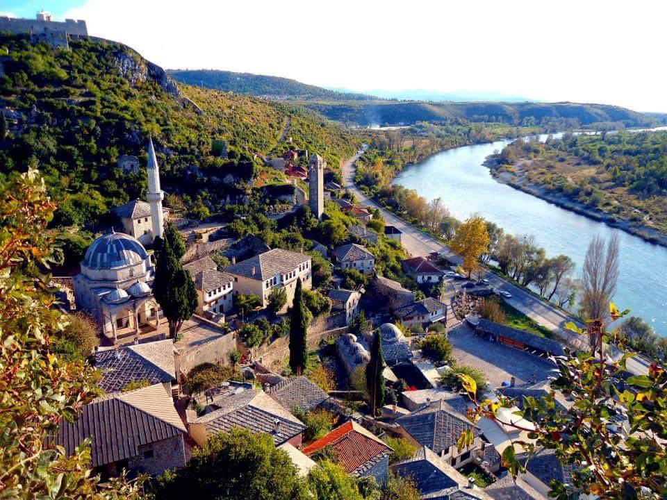 Počitelj 🇧🇦

The fortified town along with its complementary settlements was built by Bosnian king Tvrtko I sometime in 1383.