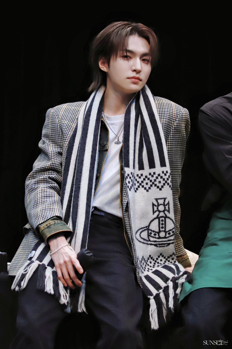 240113

 #로민 #ROMIN #엘라스트 #ELAST
