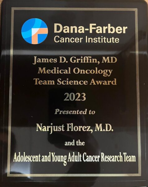 Congratulations to @NarjustFlorezMD on winning the Dana-Farber Cancer Institute Medical Oncology Team Science Award - @Florez_Lab
@DanaFarber 
oncodaily.com/29705.html

#Cancer #FlorezLab #MedicalOncology #OncoDaily #Oncology