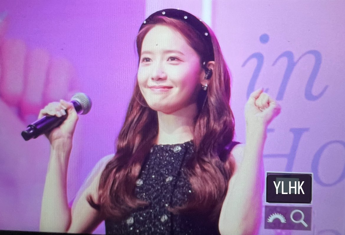 aycht4890's tweet photo. 240113
YOONITE IN HK🇭🇰🤍

#HKSONE #YLHK 
#YoonA #Limyoona #윤아 #임윤아  #林允兒
#GirlsGeneartion #SNSD #소녀시대 #しょうじょじだい #少女時代 https://t.co/1ucL0LOtRl
