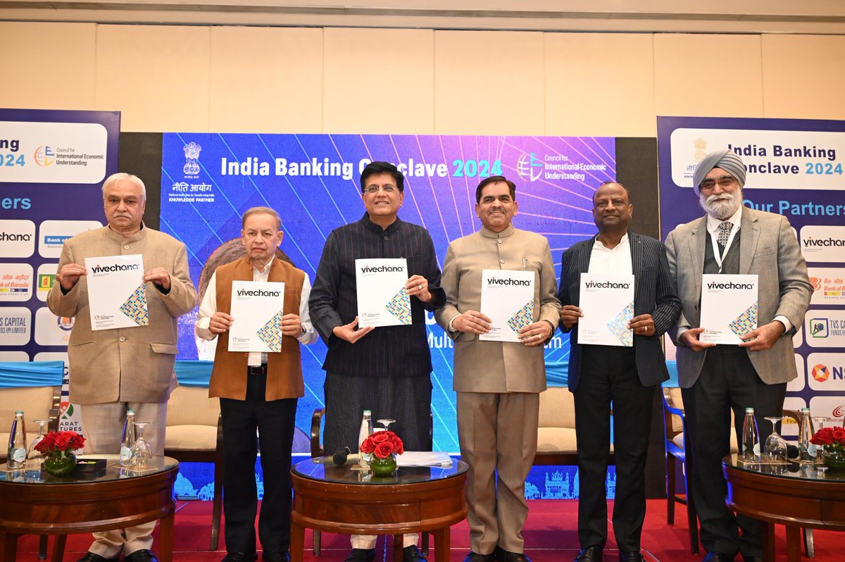 PiyushGoyalOffc's tweet photo. मंत्री @PiyushGoyal ने आज CIEU: India Banking Conclave 2024 को संबोधित किया।

प्रधानमंत्री @NarendraModi जी के नेतृत्व में जिस विकसित भारत यात्रा पर, देश चल पड़ा है, उसमें बैंकिंग सेक्टर का अहम योगदान होने वाला है। आज हर देशवासी इस यात्रा से जुड़ रहा है।

📹 https://t.co/pVw7yJMKkb