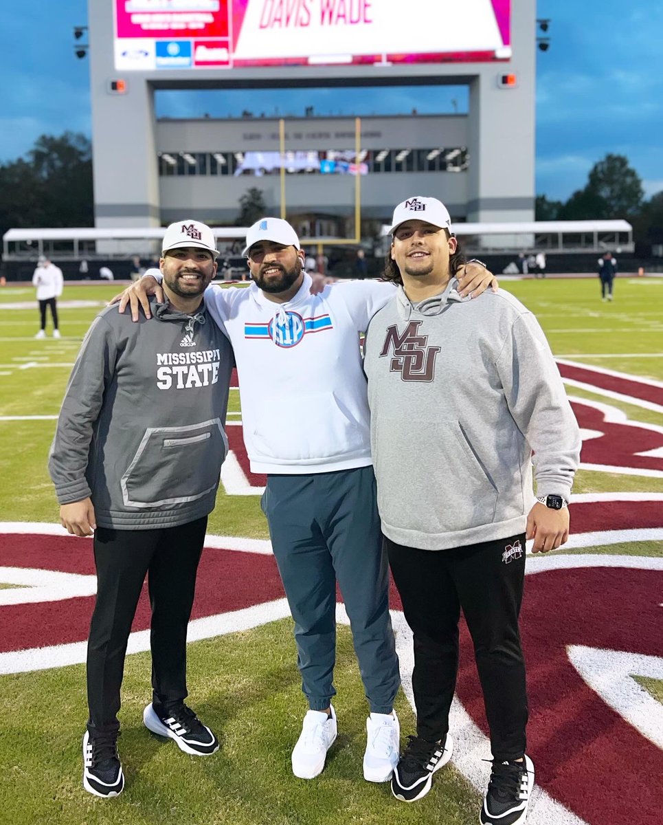 CoachSchexTU's tweet photo. Not enough words to describe how much this picture means to me! 

My 2 brothers… We’ve been on the biggest stage in college football together! https://t.co/myglrA6hR1