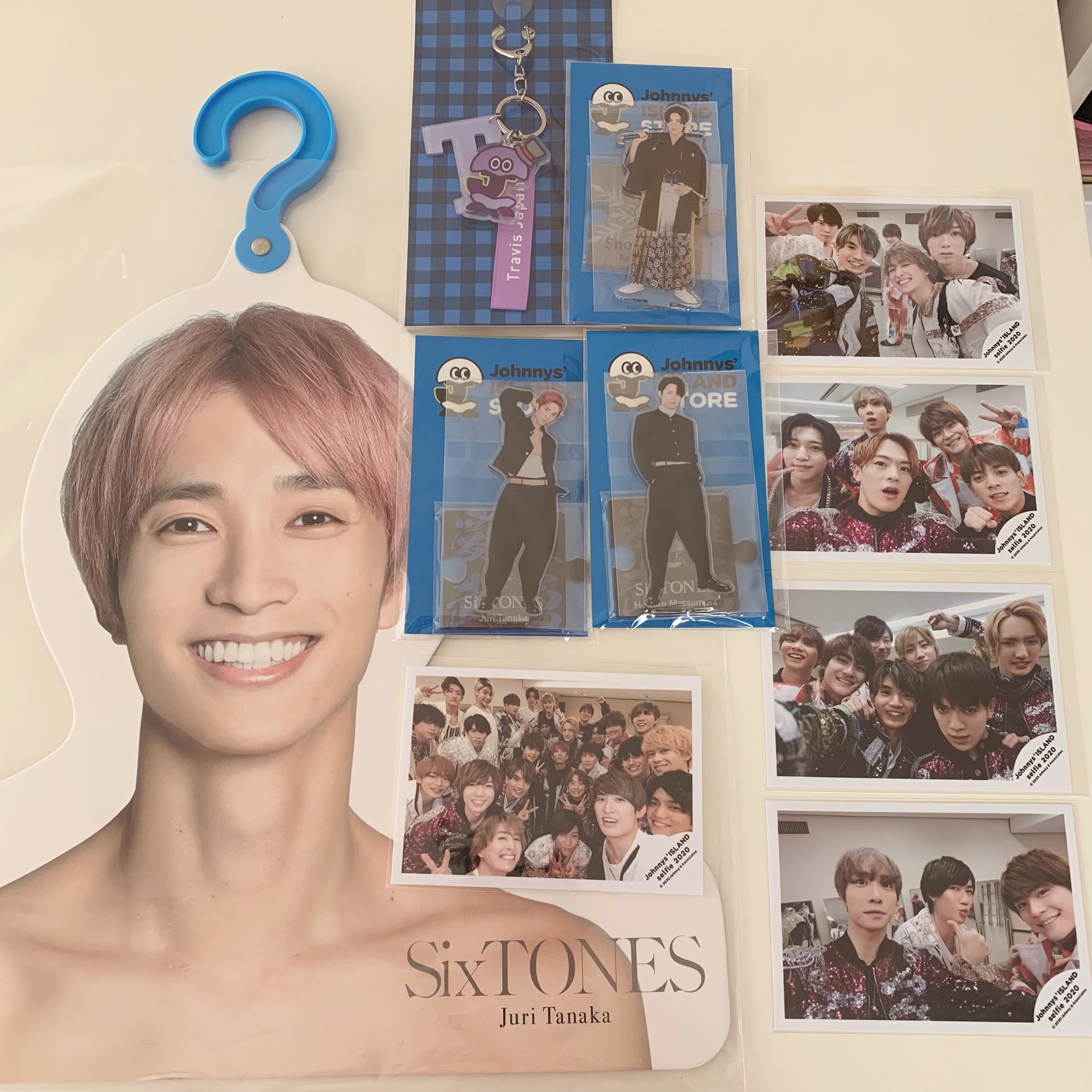 SixTONES 松村北斗 フォトハンガー 青いフック - メルカリ