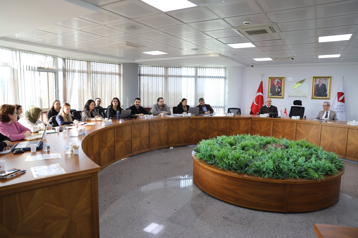 Yükseköğretim Kalite Kurulunun (YÖKAK) Kurumsal Akreditasyon Programı (KAP) çalışmalarına katkı sunan akademik ve idari personele Rektör Prof. Dr. <a href="/saffetkose/">Saffet KÖSE</a> tarafından, teşekkür belgesi takdim edildi.
ikcu.edu.tr/Haber/16375/ka…