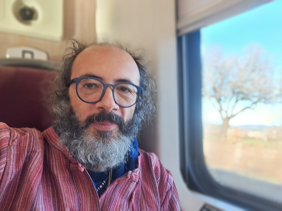 GGrimalda's tweet photo. In viaggio per essere ospite di @inaltreparole questa sera su @La7tv e parlare con @MaxGramel del mio viaggio di 28000km senza aerei da Papua Nuova Guinea all'Europa. A partire dalle 20.35.. #RefuseToFly #CrisiClimatica https://t.co/qTDYLaJGaM