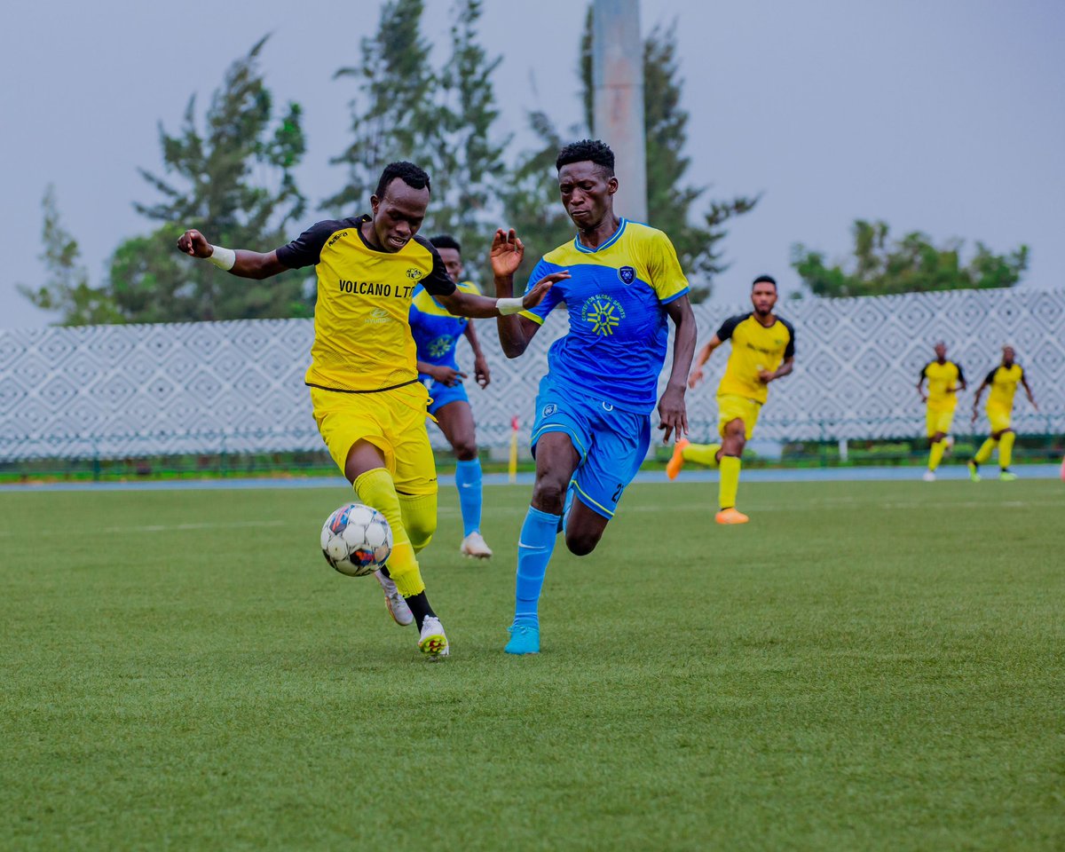 MukuraVS's tweet photo. Match Gallery 

55’ Mukura 2-2 Amagaju

#mukuraTwaje https://t.co/aWOs4zRNPr