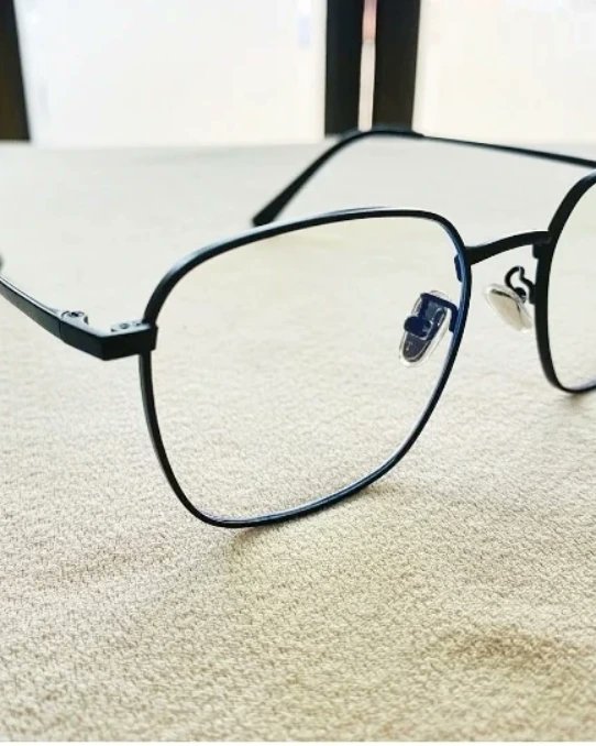 edelle optics tweet media