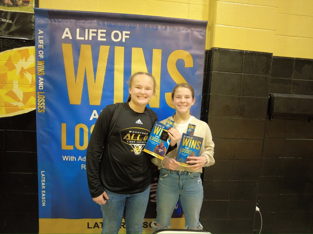 WoodfordGBB's tweet photo. Reading Awareness Night. 🏀📚🖤💛 https://t.co/uN4M4tbDdy