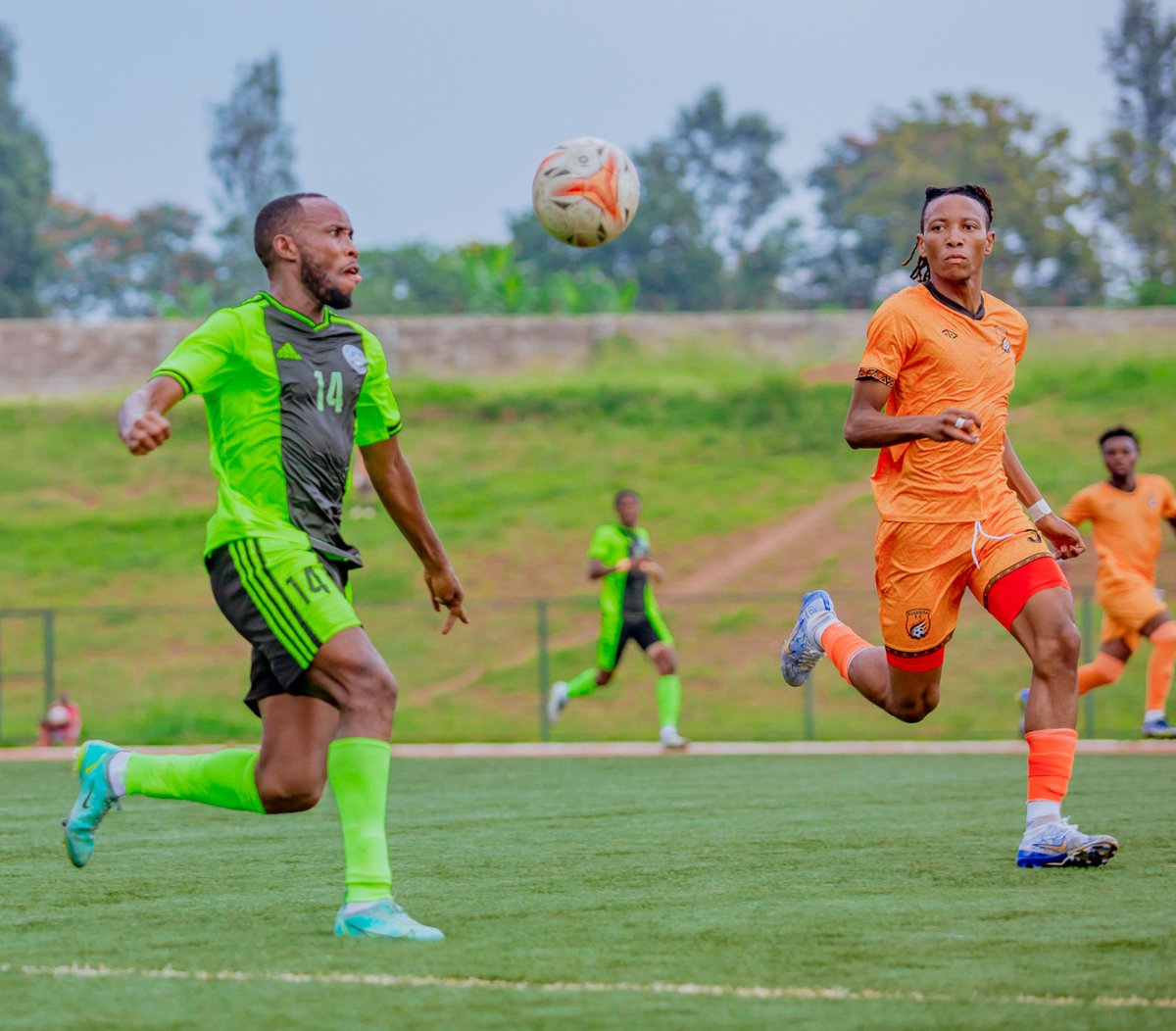 KigaliFC's tweet photo. Second half underway
Still pushing an opening goal on both side
#BUGASK #Citizens https://t.co/MfbEU9SBTF