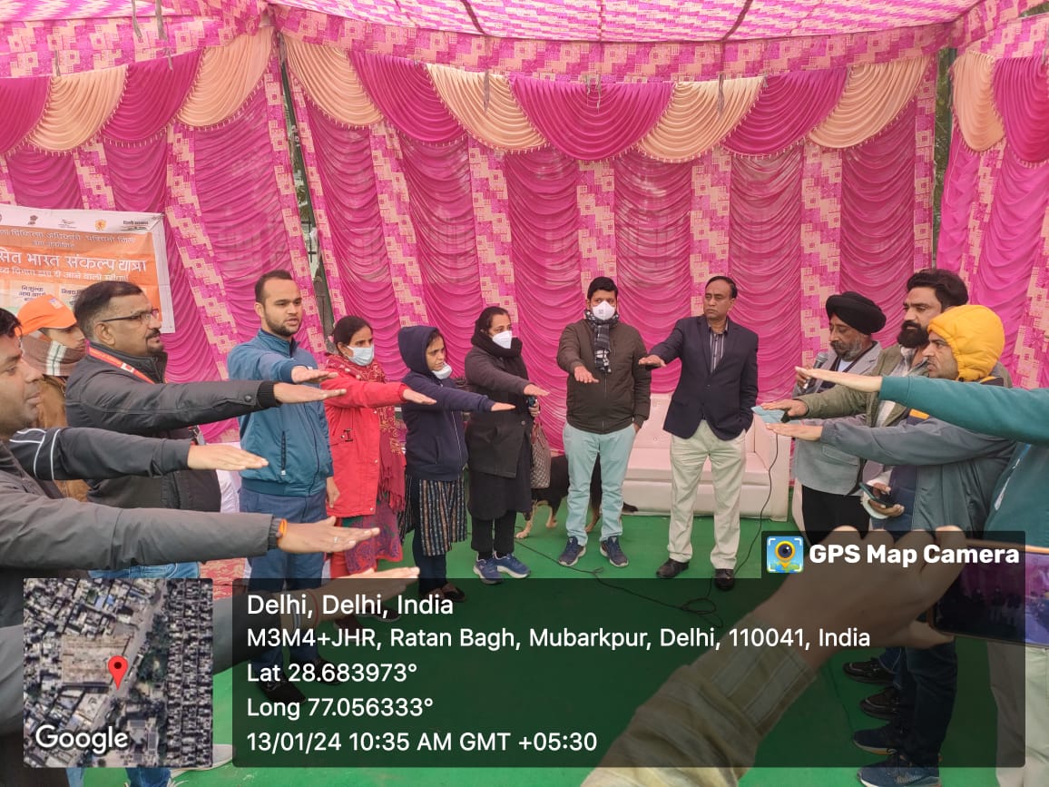 DMwestDelhi's tweet photo. Under overall supervision of District Magistrate West @SinghKinny ,Viksit Bharat Sankalp Yatra successfully conducted in Nangloi area under Sub Division Punjabi Bagh where govt services are provided smoothly! @PMOIndia @HSVB2047 #ViksitBharatSankalpYatra @LtGovDelhi @PravirJain https://t.co/uIQrxkj4pw