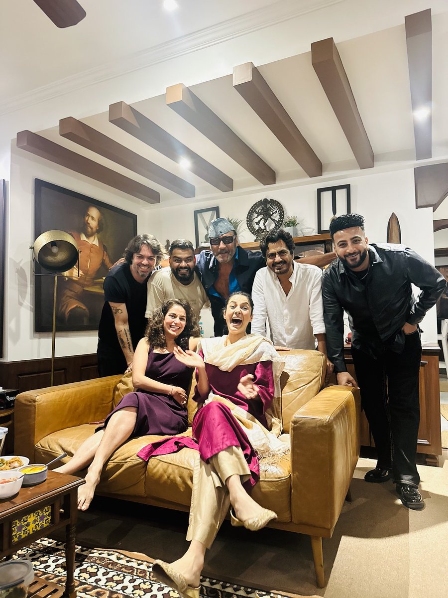 Shehnaaz Gill (@ishehnaaz_gill) on Twitter photo Good time with amazingly talented people! Thank you for having us <a href="/Nawazuddin_S/">Nawazuddin Siddiqui</a> ✨♥️
<a href="/bindasbhidu/">Jackie Shroff</a> your presence not only brings a smile, but great laughter! Good time with amazingly talented people! Thank you for having us <a href="/Nawazuddin_S/">Nawazuddin Siddiqui</a> ✨♥️
<a href="/bindasbhidu/">Jackie Shroff</a> your presence not only brings a smile, but great laughter!