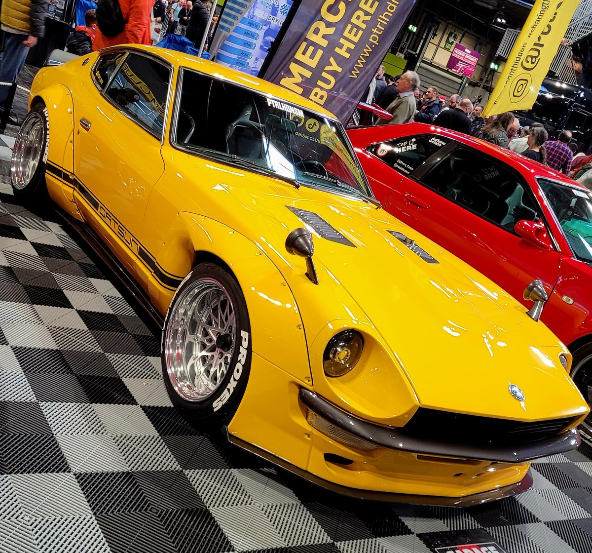 TogueUk's tweet photo. Clean looking Datsun from the Autosport Internstional show!

#A24 #datsun #stance #drift #jdm #street #japanese #Japan #NISSAN #NISMO #racecar #racing #modified https://t.co/SzCxKXH1tm
