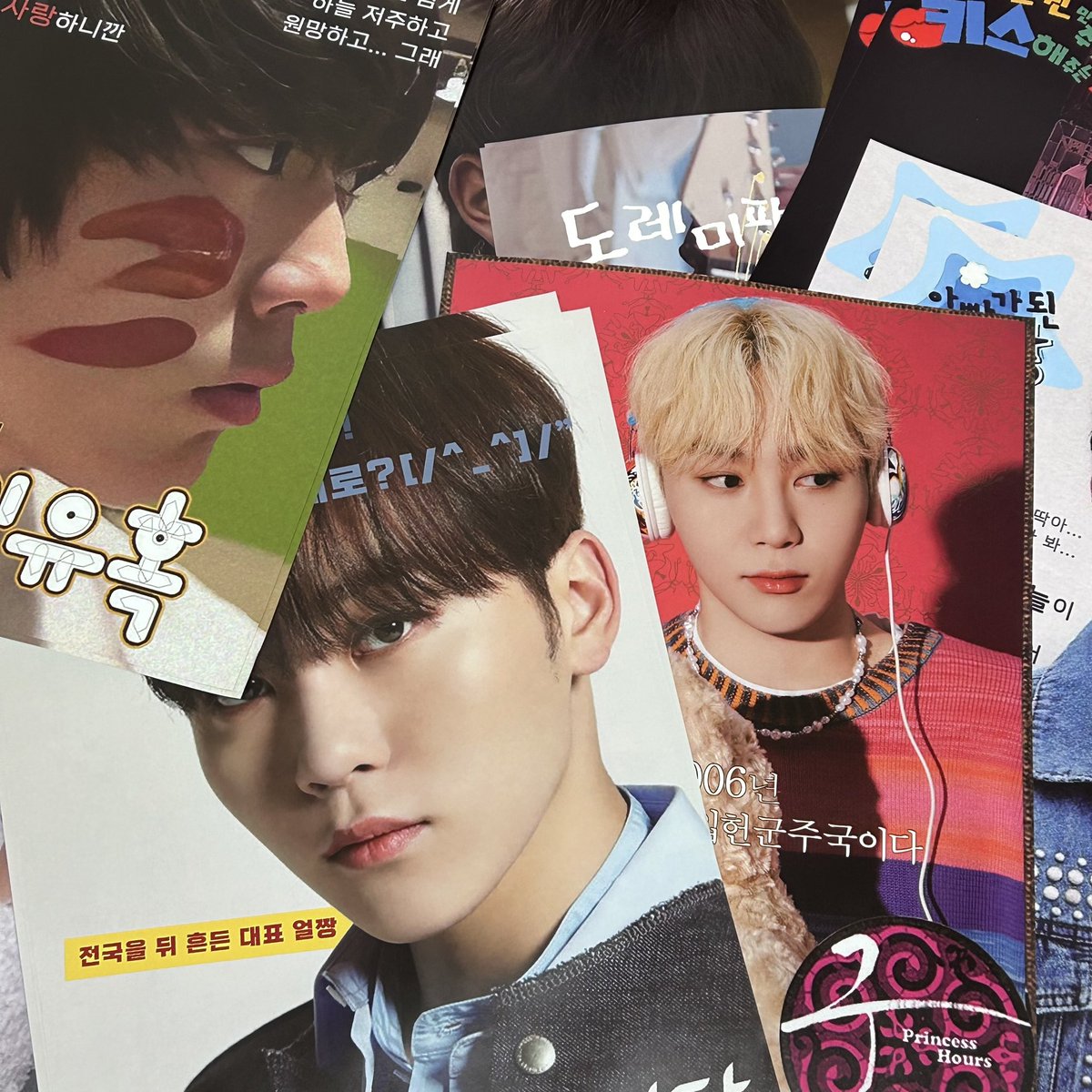 14일 승관이 생카 러부라이부 나눔존에 월간부록 포스터 소량 두고 올게욥 아마 1시쯤!!!!!!!!
트친들 필요하시묜 미리 알려주세요 따로 빼놓을게요🫶🏻
