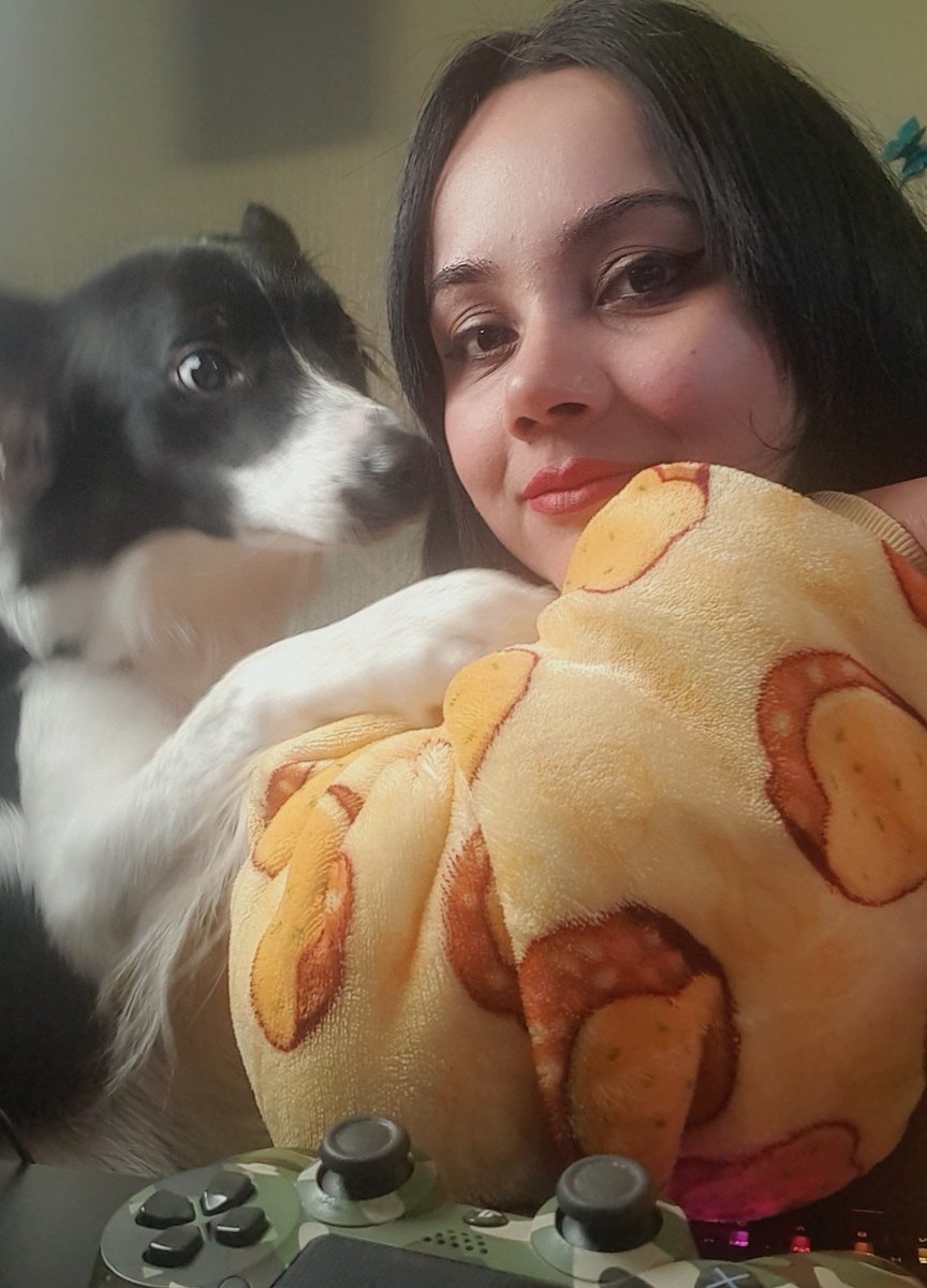 TrollbananaShow's tweet photo. Fall guys with the boiz. live on twitch, link in bio
#twitch #gaming #twitchstreamer #gamer #streamer #ps #playstation #twitchtv #videogames #game #live #streaming #memes #gamergirl #pcgaming #fallguys #twitchgamer #customlobbies #playingwithviewers #twitchstream #trollbanan321 https://t.co/Kc1tvRdeK2