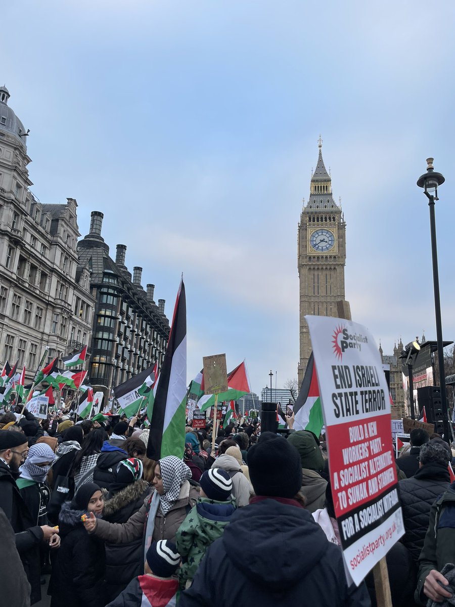 Maria Maqs tweet media