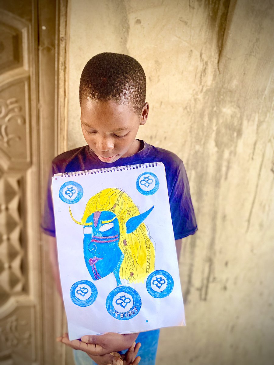 mickeyweb3's tweet image. Hi my name is Mike, I took my time to make an art of @AlveyChain being listed on @Toobit_official I hope the team likes it ❤️

Tagging:
@izzneyweb3 
@badmansucskid 
@Theweb3gamer01 

#AlveychainCaptionCraze! 🎉
#alveychain #WALV #Metaverse #VR #AI