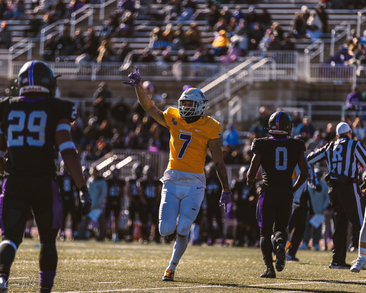 Nolan Jones tweet media