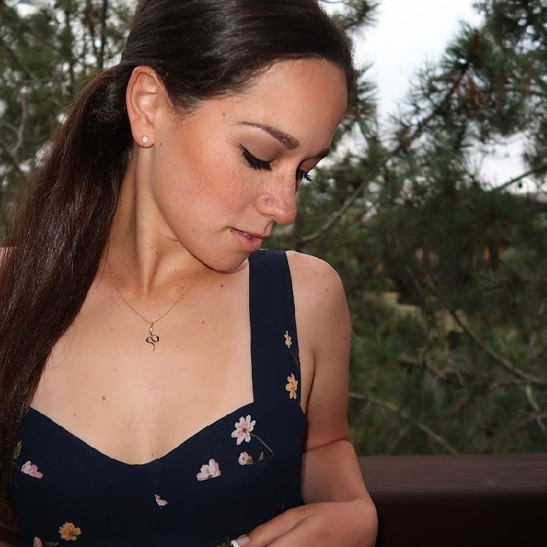 🌺✨ Enjoying my flaws and owning my uniqueness. 💖💁‍♀️
#Trump2024 #patriots