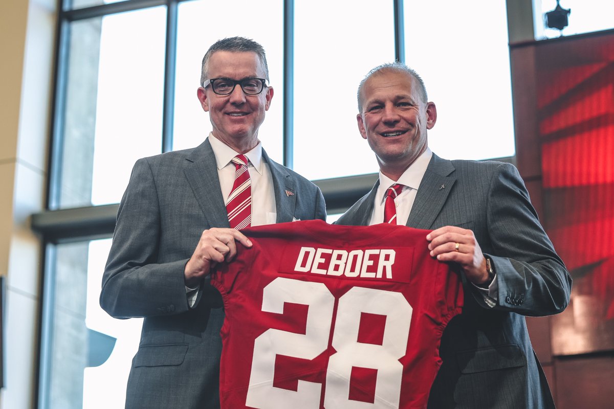 UA_Athletics's tweet photo. Welcome to Alabama Coach DeBoer!

#RollTide | @AlabamaFTBL https://t.co/1aU01sMpsS