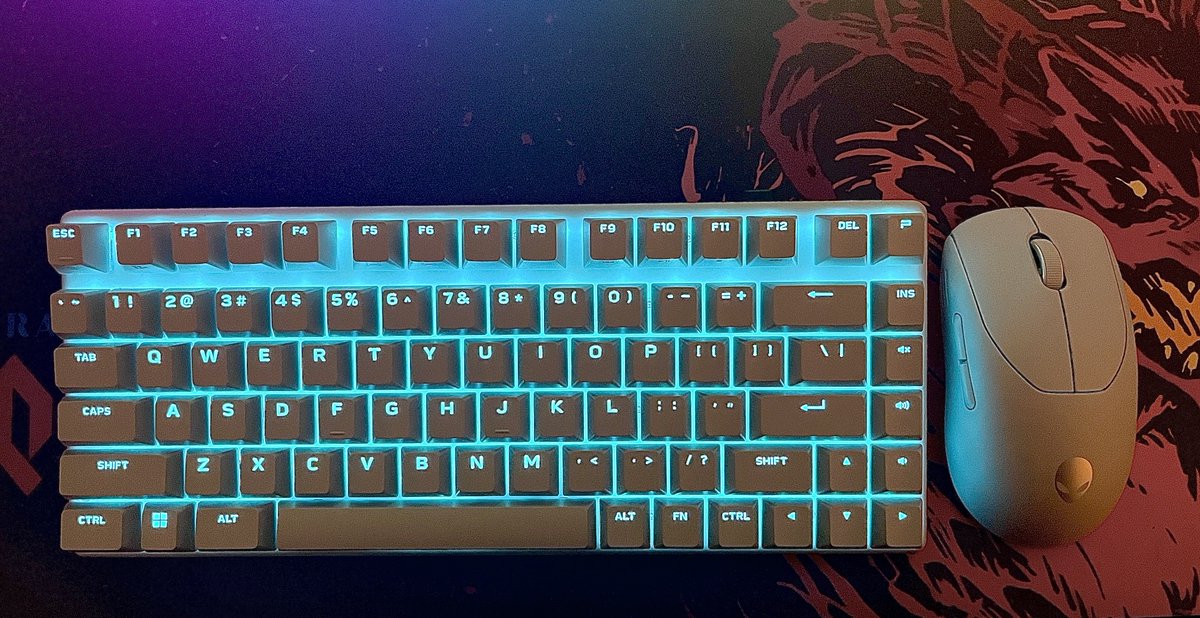 Check out the new <a href="/Alienware/">ALIENWARE</a> Pro Line Keyboard &amp; Mouse.

I've been using them for a few days now. They are Wireless, Lightweight &amp; they feel amazing to play with.

If you are looking to improve your setup these are a great addition!

tl.gg/awproline
#BreakThroughYourGame