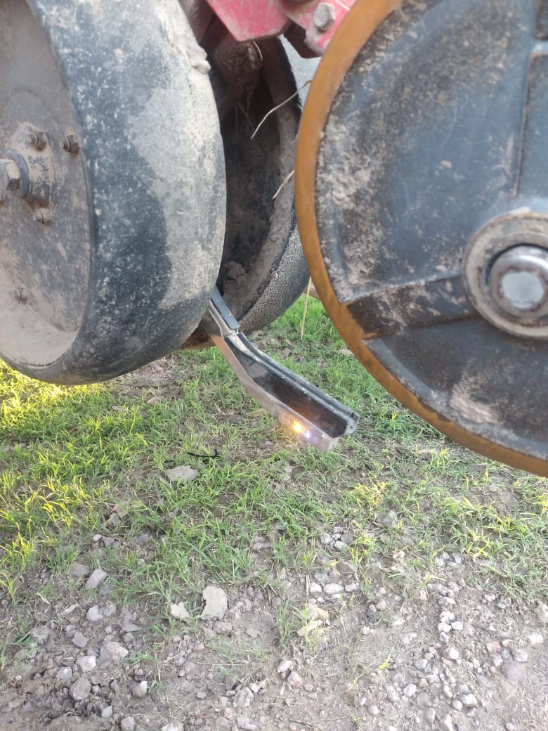 Sumando #smartfirmer ya llevan hoy recolectando datos de 250 has <a href="/CristianPaccio/">Cristian Paccioretti</a> <a href="/PPlantingARG/">Precision Planting Argentina</a>