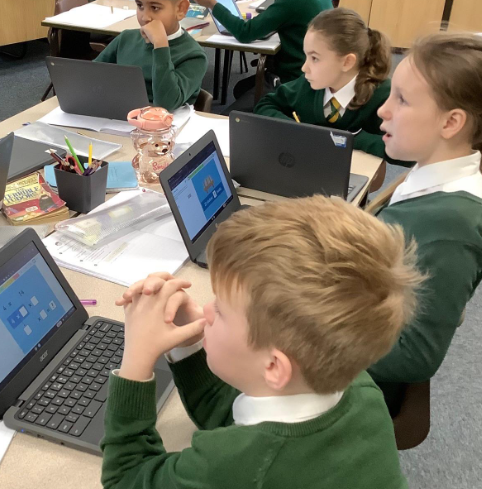 StAustins_bkcat's tweet photo. Year 4 mathematicians smashed factor pairs on LBQ! Teamwork & problem-solving skills on fire. So proud of these young whizzes! #MathsWizards #LBQrules #CollaborationWins @LbQorg https://t.co/SNSKYenAvy
