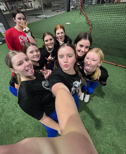 Select Fastpitch 16u Heinemann tweet media