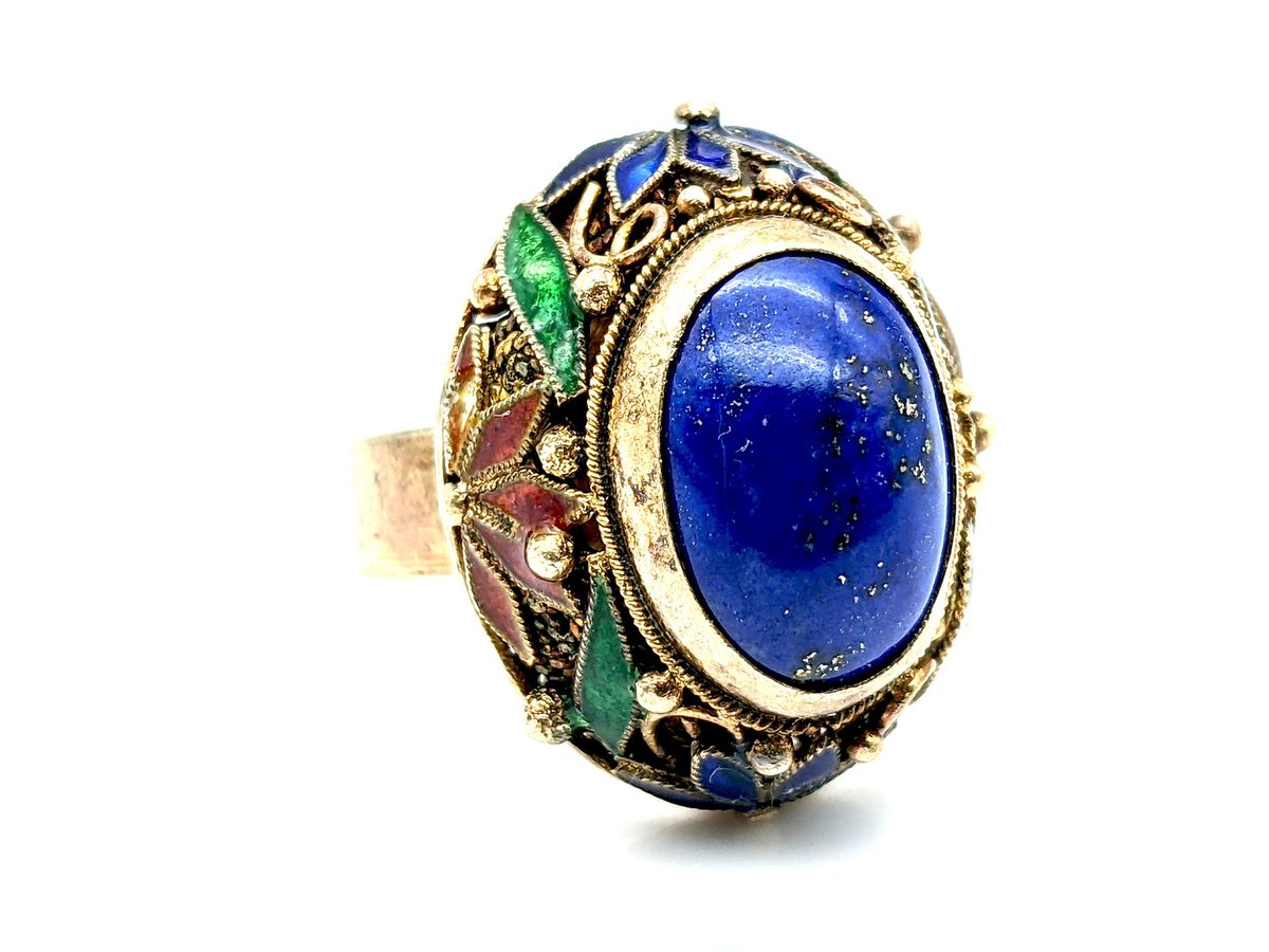 ThingsGmaKept's tweet photo. Rare find, beautiful enameling

https://t.co/HQ8YVAi58S https://t.co/2QrsOHtTfU