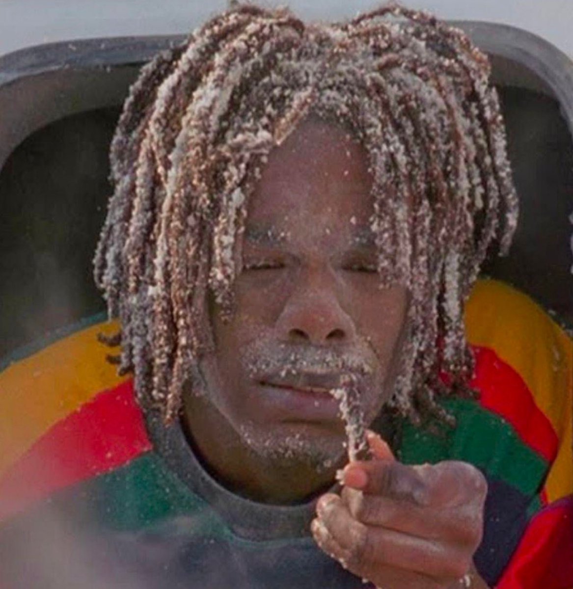 Tyreek Hill at kickoff… 🤣🤣🤣