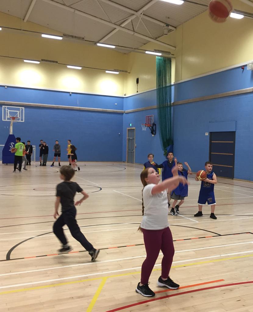 MindMovesUK's tweet photo. Mind Moves Healthy Hoops Basketball sessions are already flying...bring on 2024.
Funded by @Sport_England and supported by @MindMovesUK and @VolairLeisure https://t.co/i6Zde2f2iA
