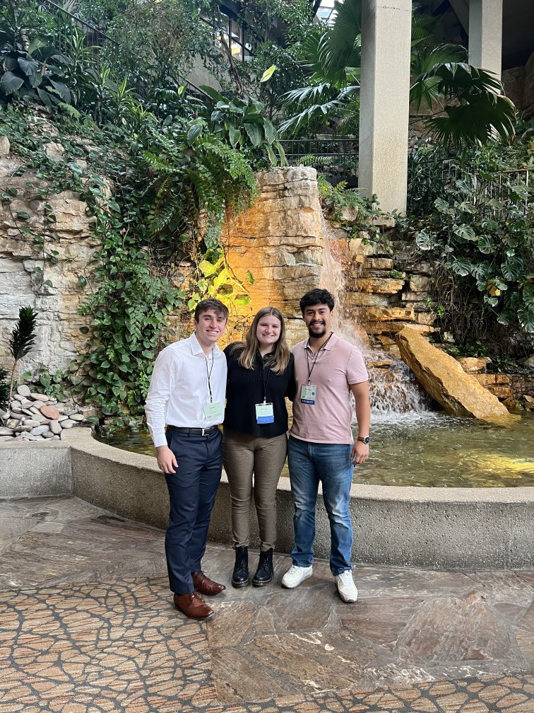 Our awesome student leaders and alumni at the ASCE Multi-Regional Leadership Conference (MRLC) in Kansas City, MO! #mrlc2024 #mrlc24 @sandtcec @Engineering_MSU @MissouriSandT @CNASatMSU @ASCETweets