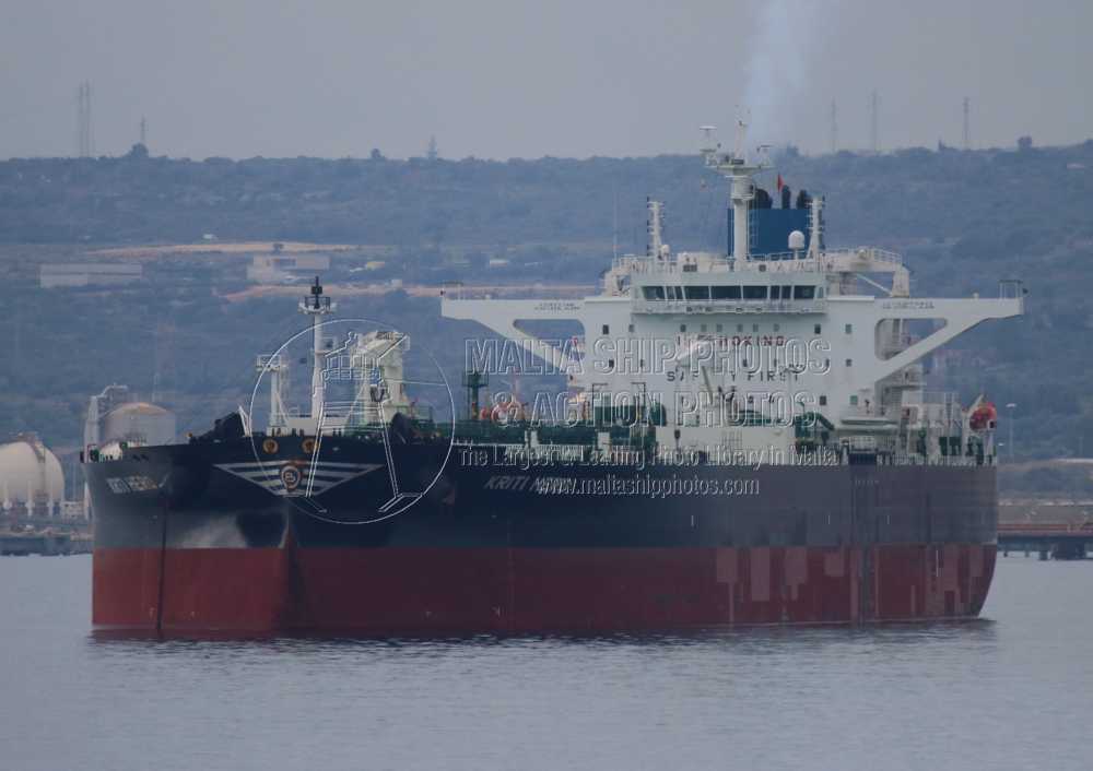 Shipguru's tweet photo. #2021built #crudeoiltanker #KRITI_HERO #anchored at #Augusta, #Sicily - 11.01.2024 - https://t.co/nfgboxc3g3 - NO PHOTOS can be used or manipulated without our permission https://t.co/5ZTuos4C2g
