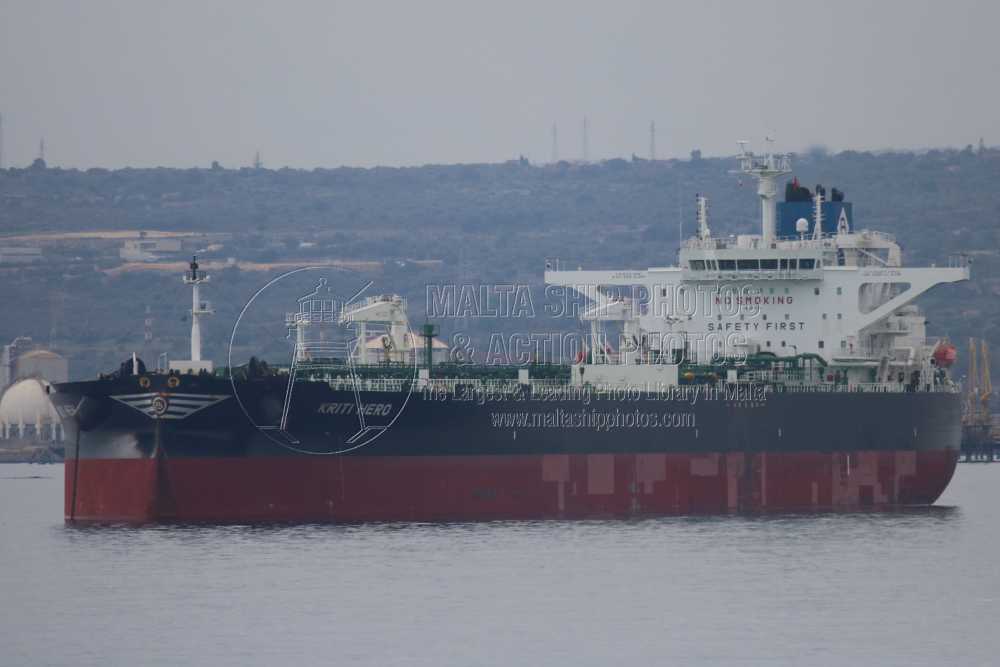Shipguru's tweet photo. #2021built #crudeoiltanker #KRITI_HERO #anchored at #Augusta, #Sicily - 11.01.2024 - https://t.co/nfgboxc3g3 - NO PHOTOS can be used or manipulated without our permission https://t.co/5ZTuos4C2g