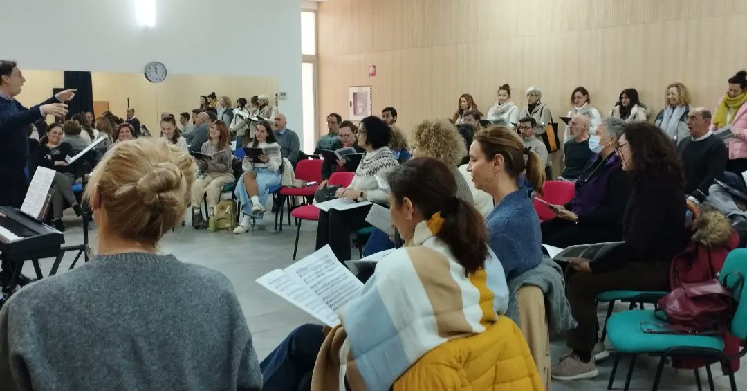 Coro de Ópera Málaga tweet media