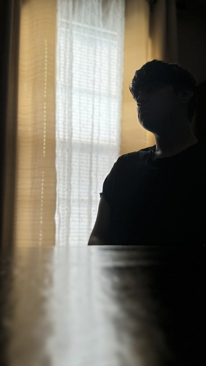 ZedyMusic's tweet photo. learning stuff to take pics :) https://t.co/L8lJXy3VK4