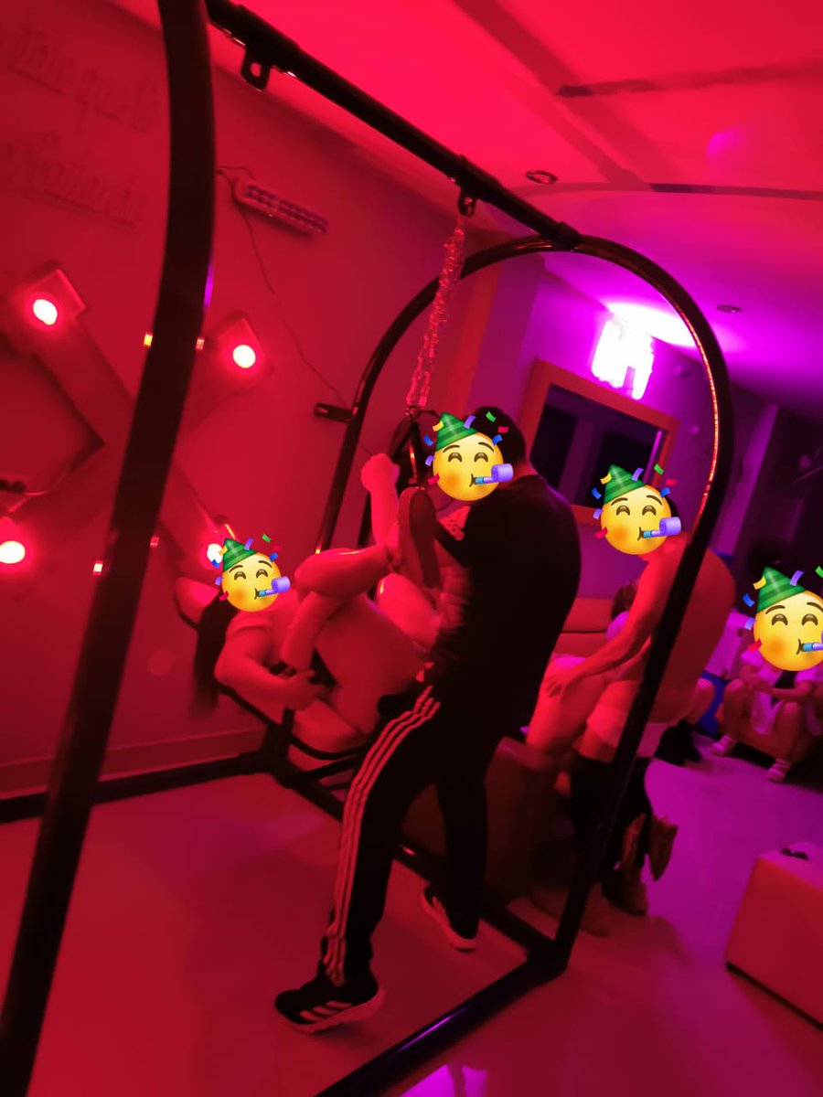 losparcerossw's tweet photo. Disfruta y experimenta en tu club swinger Los parceros.
Ingreso free parejas
Unicornios free
Singles solo caballeros 100
💚Dispuesto a todo
♥️Solo ver y socializar
🧡Abiertos a tener posibilidad. https://t.co/R0fZA91Czd