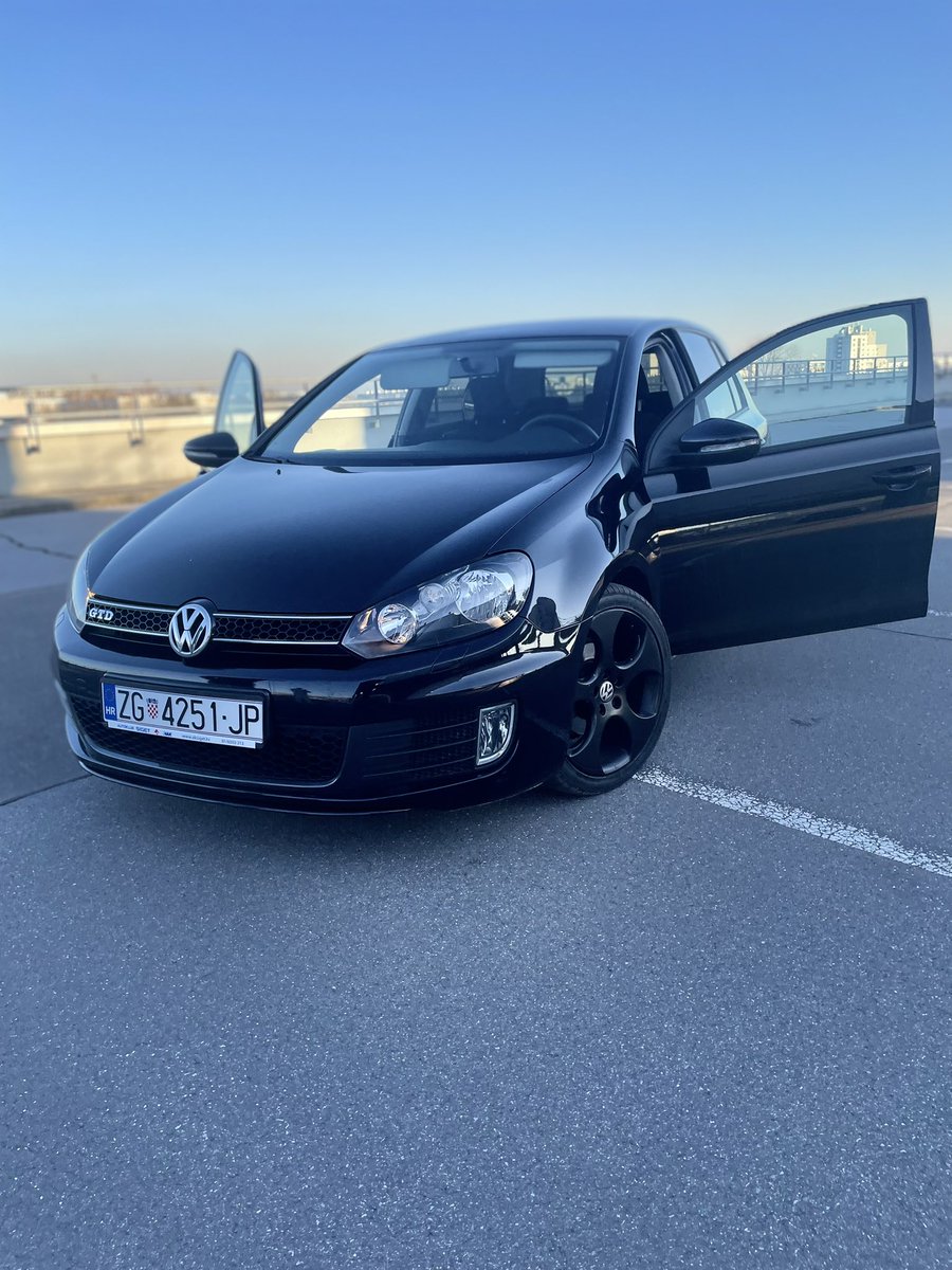 bega🇭🇷 tweet media