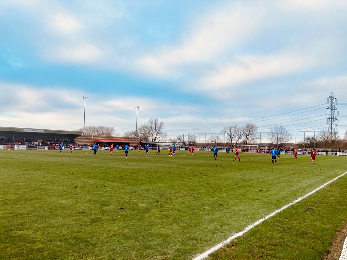 Really enjoyed today!

Great to hear from <a href="/ChloBoyne/">Chloe Boyne</a> with her insights into Sports Journalism:

We cover <a href="/play2give/">Play2Give</a>, @carlcatling, <a href="/EastleighFC/">Eastleigh FC</a> &amp; <a href="/bunch_amateurs/">BunchOfAmateurs</a> and more!

Followed up by watching <a href="/DidcotTownFC/">Didcot Town Football Club</a> take home 3 points in the afternoon 💪🏻⚽️

Episode drops 22/01 🎬🎧